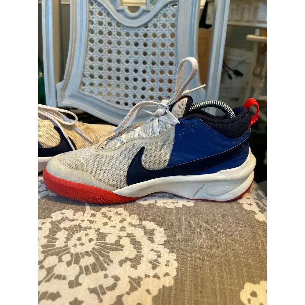 Nike Size 7Y Nike Hustle D 10 CW6735-103 White‎ Basketball Shoes